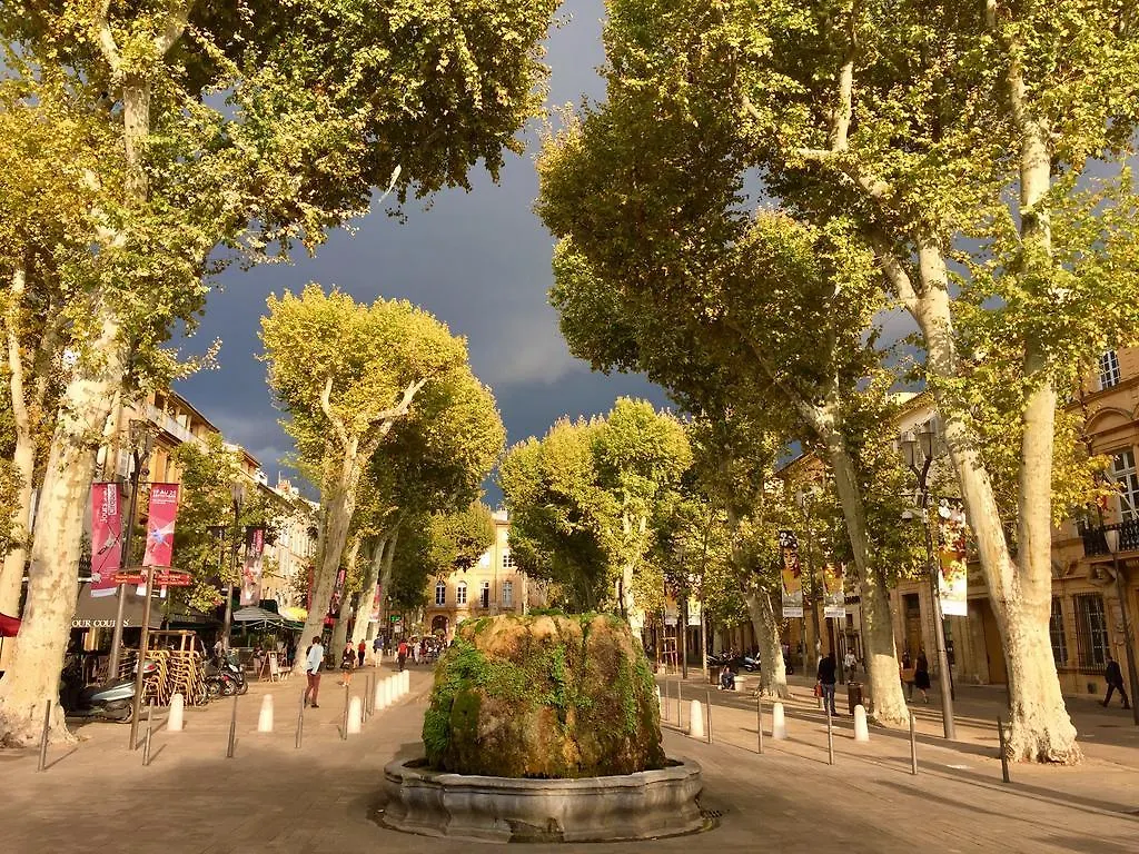 Apartment Les Suites Du Cours & Spa Aix-en-Provence